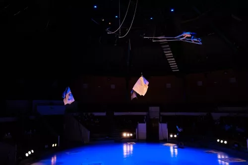 Lucia Heege Torres, trapèze ballant, 33e promotion du Centre national des arts du cirque / CNAC de Châlons-en-Champagne