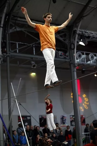 Quentin Claude, Fil, double fil rotatif, 26e promotion du Centre national des arts du cirque/CNAC de Châlons-en-Champagne