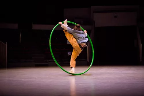 Tommy Entresangle, cercle, 29e promotion du Centre national des arts du cirque (Cnac) de Châlons-en-Champagne
