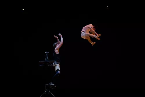 Johannes Holme Veje, Martin Richard, Portique Coréen, 30e promotion du Centre national des arts du cirque (Cnac) de Châlons-en-Champagne