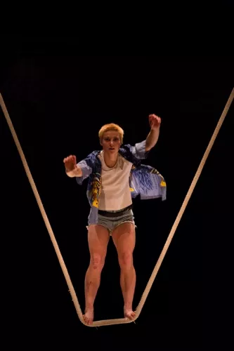 Darianne Koszinski, corde volante, 31e promotion du Centre national des arts du cirque (Cnac) de Châlons-en-Champagne