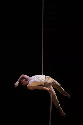 Pablo Fraile Ruiz, corde lisse, 32e promotion du Centre national des arts du cirque/CNAC de Châlons-en-Champagne