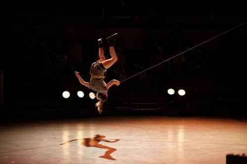Victoria Leymarie, fil souple, 33e promotion du Centre national des arts du cirque / CNAC de Châlons-en-Champagne