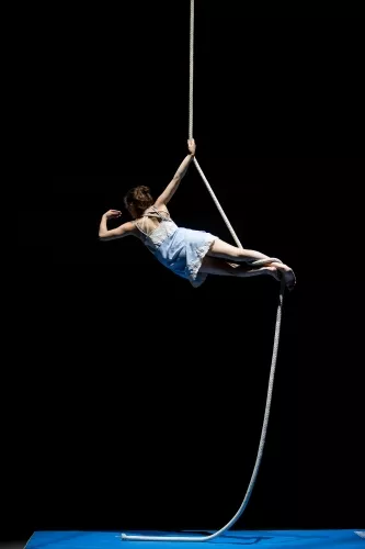 Nora Bouhlala Chacon, corde, 28e promotion du Centre national des arts du cirque (Cnac) de Châlons-en-Champagne